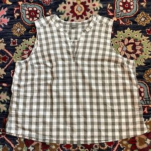 Eddie Bauer Sleeveless Cotton V Neck Top